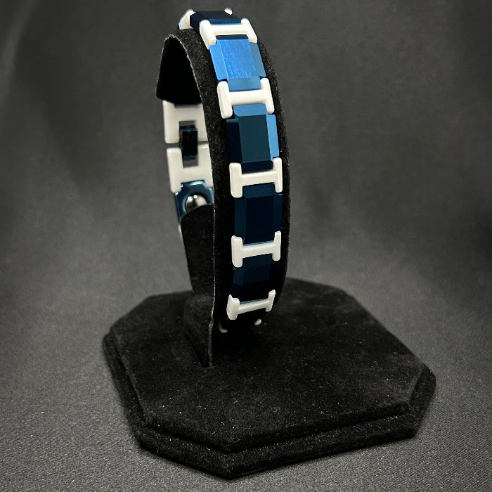 Ceramic Two Tone Design Magnetic Link Bracelet