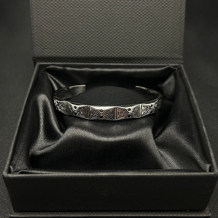 92.5% Silver Geometric Design Open Cuff Bracelet