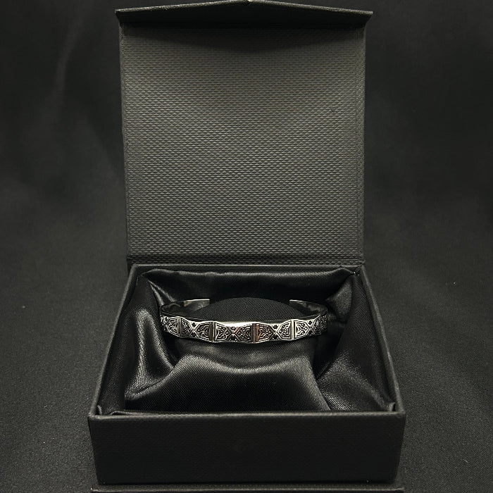 92.5% Silver Geometric Design Open Cuff Bracelet