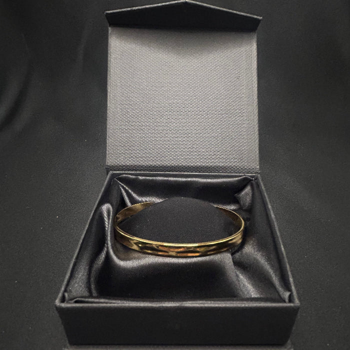 Stainless Steel Hammered Open Cuff Bracelet (Gold)