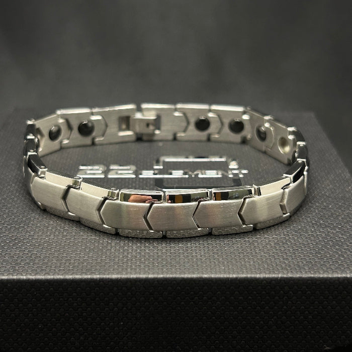Titanium Chevron Chain Link Magnetic Bracelet