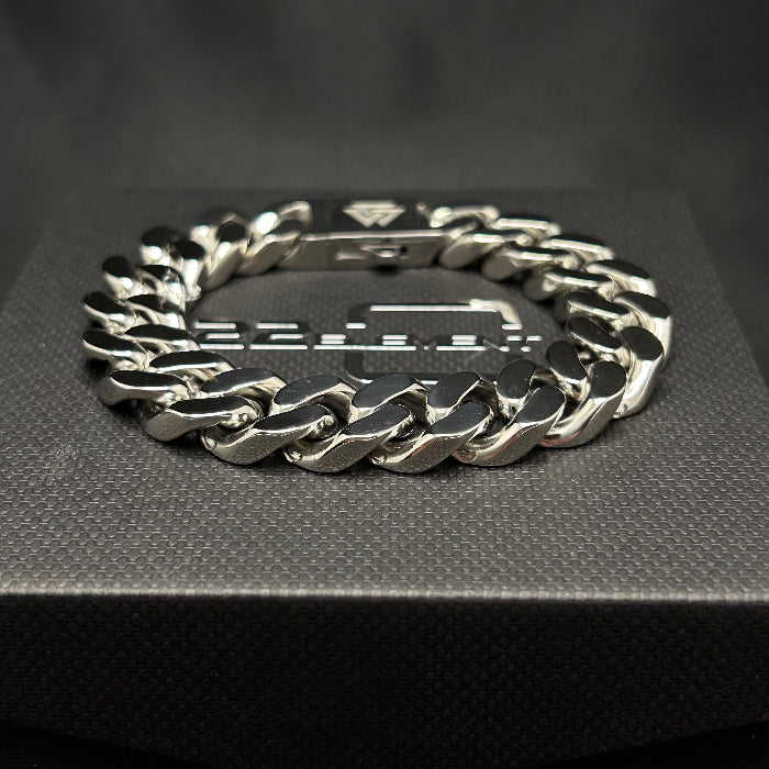 Stainless Steel Valknut Curb Chain Link Bracelet